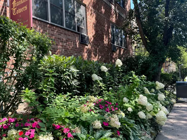 White Plains, NY 10601,25 FRANKLIN AVE #2-K