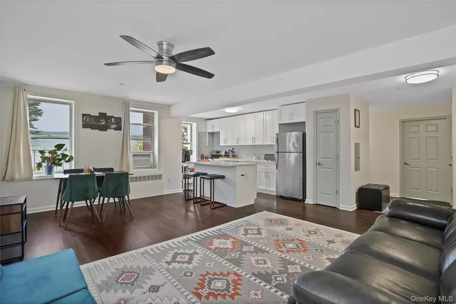 1 Hawley Terrace #2J, Yonkers, NY 10701