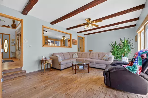 Carmel, NY 10512,10 Byram RD