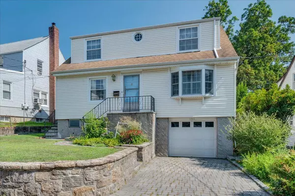 Yonkers, NY 10703,151 Bellevue PL