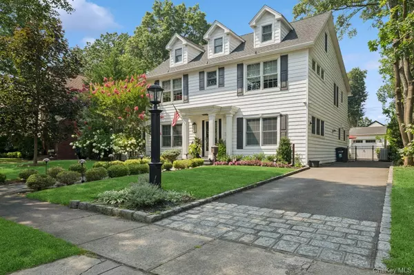 Garden City, NY 11530,91 Poplar ST