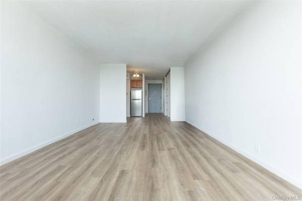 Kew Gardens, NY 11367,150-38 Union Tnpk 10N #10N