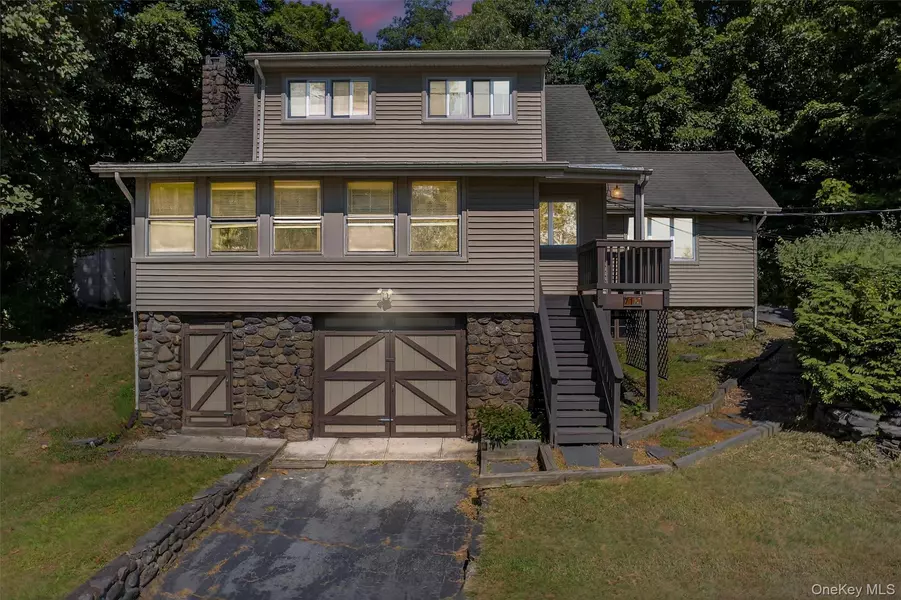 71 Furnace TRL, Greenwood Lake, NY 10925