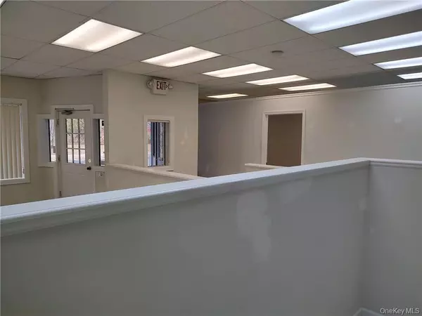 Shrub Oak, NY 10588,1217 E Main ST