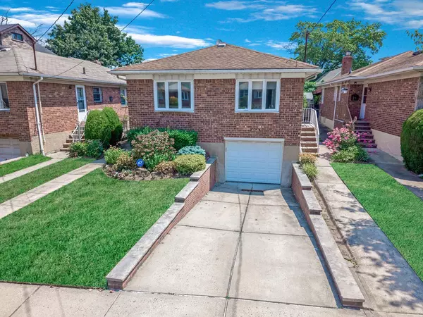 Flushing, NY 11358,4321 172nd ST