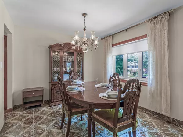 Flushing, NY 11358,4321 172nd ST