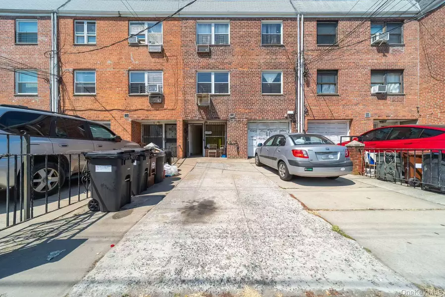 2348 130th ST, College Point, NY 11356