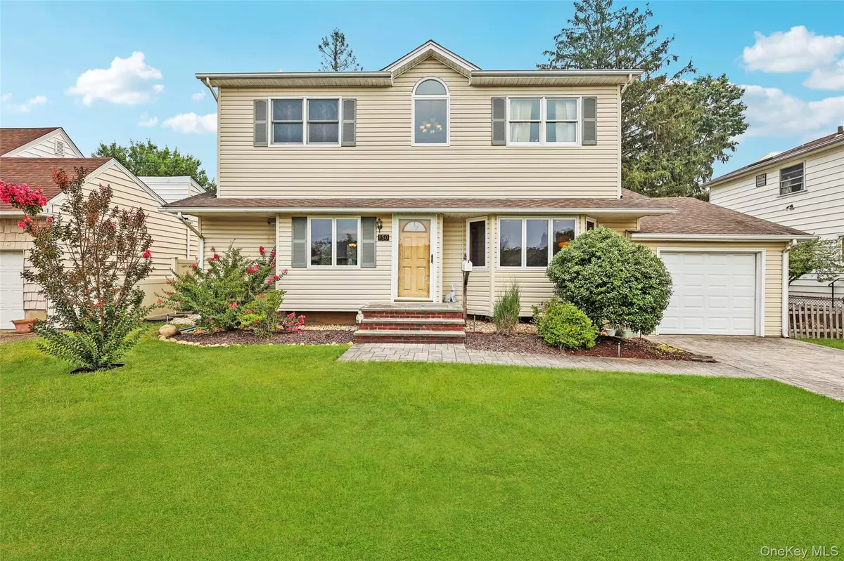 Hicksville, NY 11801,150 Dartmouth DR