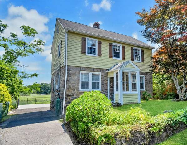 Larchmont, NY 10538,42 Deane PL