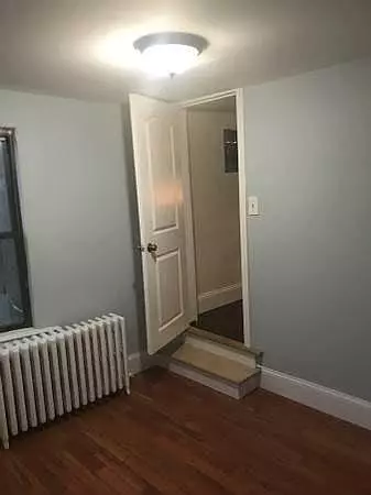 Tarrytown, NY 10591,53 Main ST