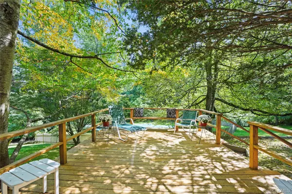 Bedford Corners, NY 10549,500 Croton Lake RD