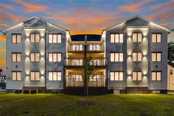3 E Funston AVE #322, Spring Valley, NY 10977