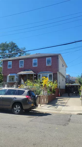 115-54 158TH St, Jamaica, NY 11434