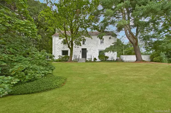 460 Sterling RD,  Harrison,  NY 10528