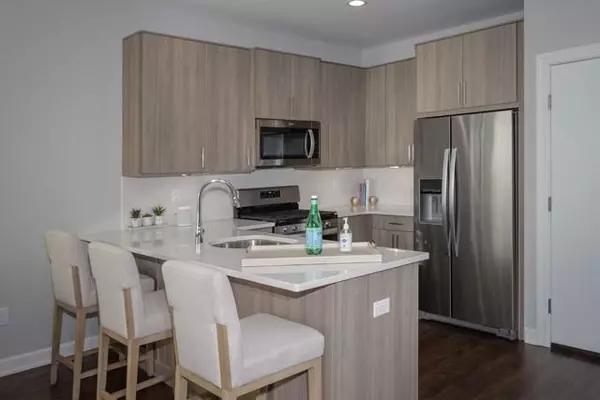 Mount Sinai, NY 11766,121 Sutton CT #121