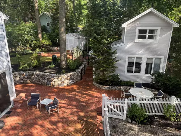 Stony Brook, NY 11790,52 Hillside RD