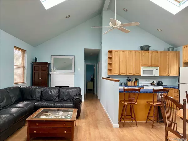 Long Beach, NY 11561,30 Wisconsin ST #House