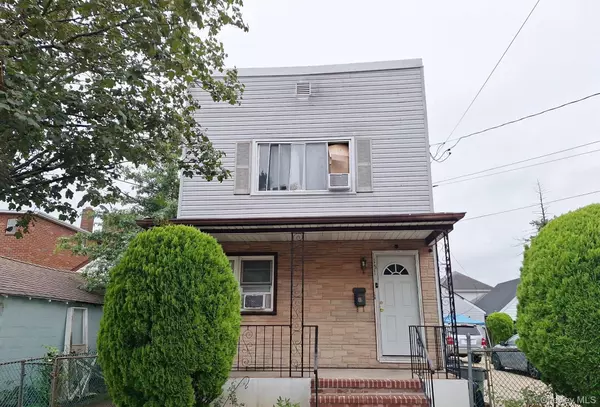 Mineola, NY 11501,151 Lincoln AVE