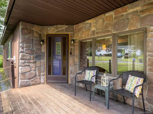 Cairo, NY 12413,98 S Lincoln DR