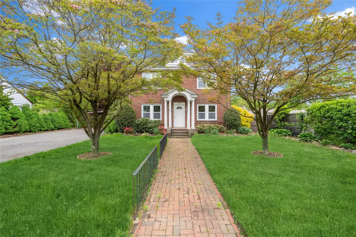 Glen Head, NY 11545,1030 Glen Cove AVE