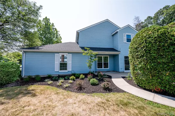 47 Weathervane WAY, Warwick, NY 10990