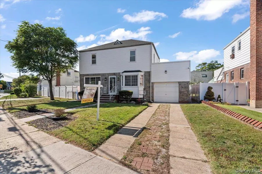 12908 Francis Lewis BLVD, Laurelton, NY 11413