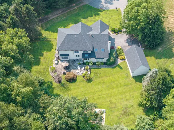 Somers, NY 10589,11 Mathews LN