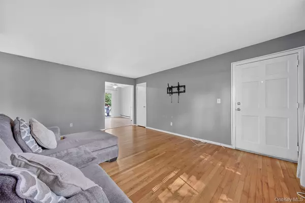 Wappingers Falls, NY 12590,5 Wildwood DR #15A