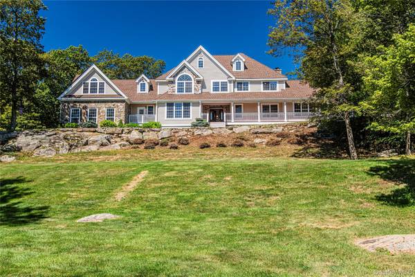 291 Woodmont RD, Hopewell Junction, NY 12533
