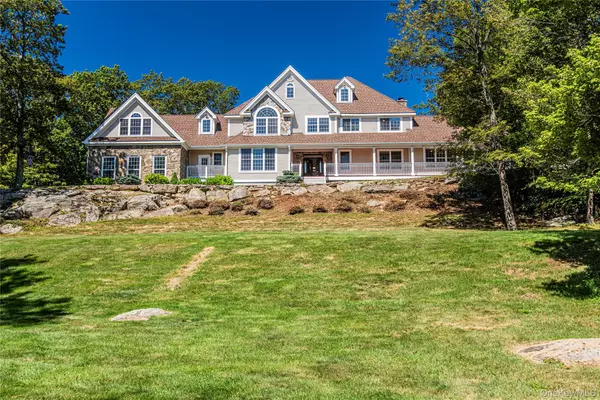 291 Woodmont RD, Hopewell Junction, NY 12533