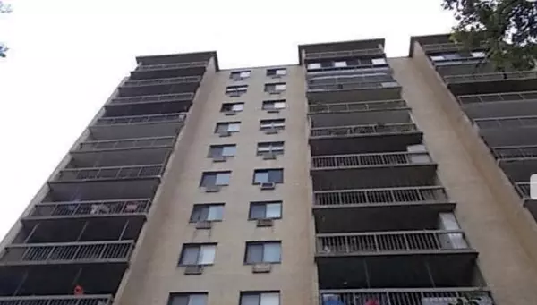 Elmhurst, NY 11373,87-08 Justice AVE