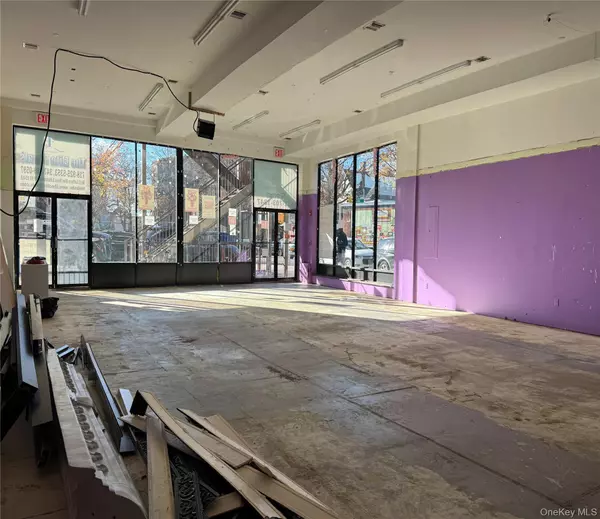 Richmond Hill, NY 11418,119-04 Hillside AVE