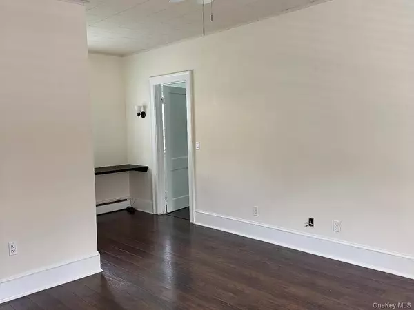 West Harrison, NY 10604,295 Columbus AVE #1