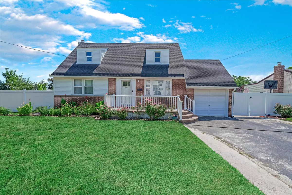West Hempstead, NY 11552,199 Guildford CT