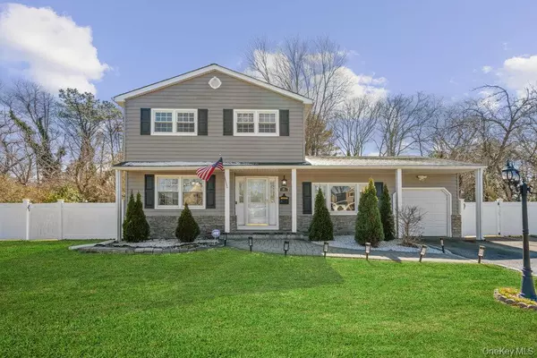 55 Julie crescent, Central Islip, NY 11722