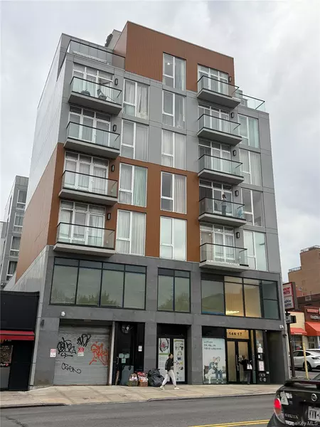 146-17 Northern BLVD #2nd Fl, Flushing, NY 11354