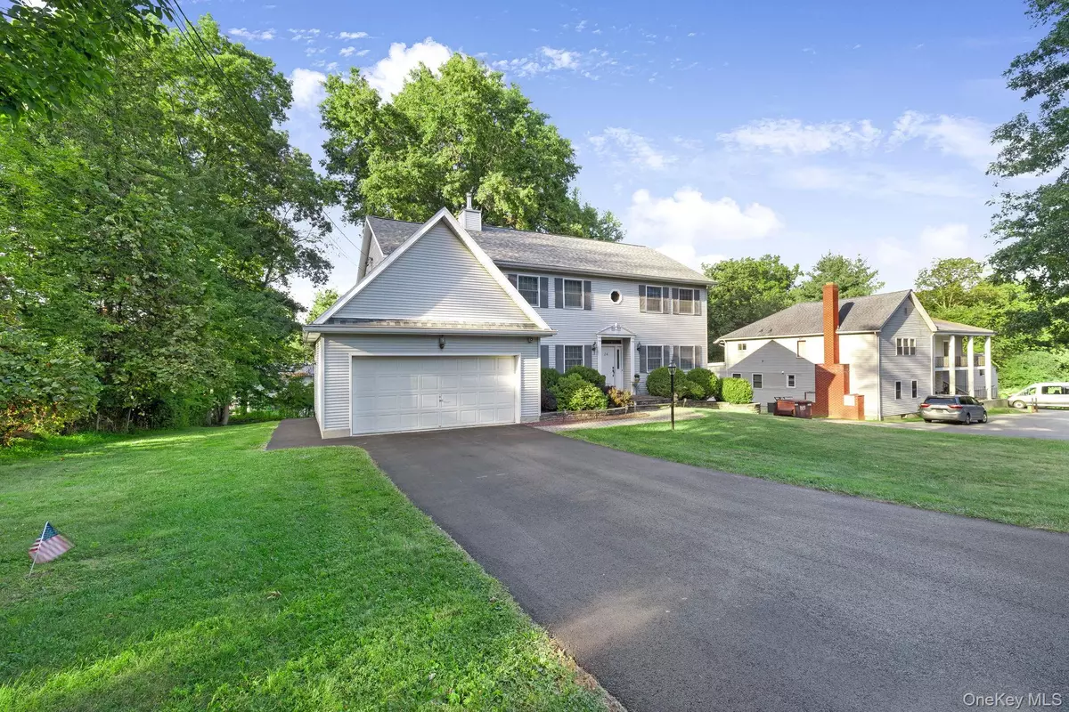 Salisbury Mills, NY 12577,24 Hillcrest DR