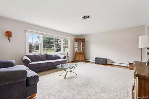 Stony Point, NY 10980,4 Babcock CT