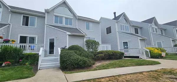 Coram, NY 11727,3534 Gibbs RD
