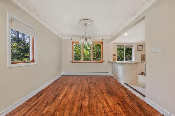 Levittown, NY 11756,1 Mason CT