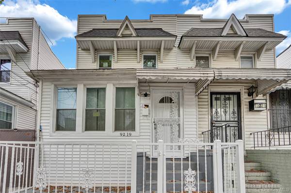 9219 168th PL, Jamaica, NY 11433