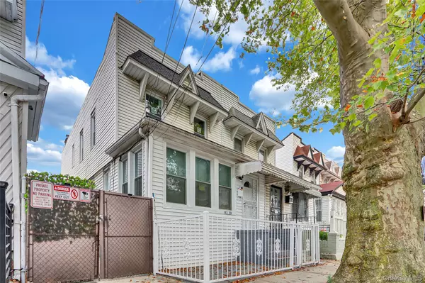 Jamaica, NY 11433,9219 168th PL