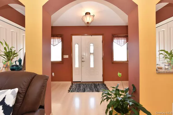 Oceanside, NY 11572,385 Oceanside Pkwy