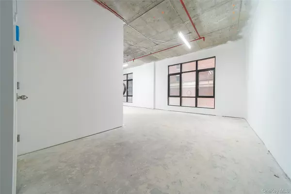 Kew Gardens, NY 11415,124-28 Queens BLVD #3E