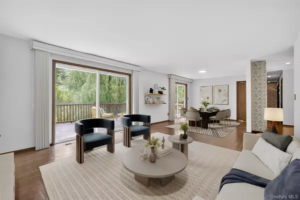 Poughkeepsie, NY 12603,12 Birch Hill DR