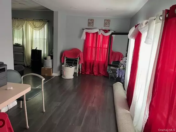 Baldwin, NY 11510,2754 Homan PL