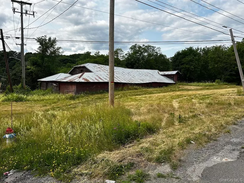 000 Rt 17m Route, Chester, NY 10918