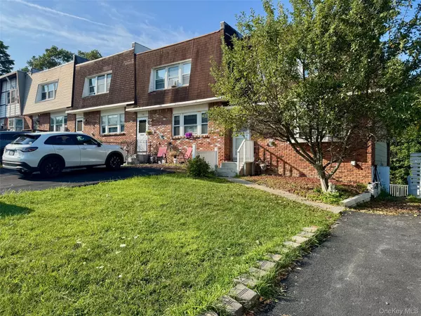 Middletown, NY 10941,56 Chaucer CT
