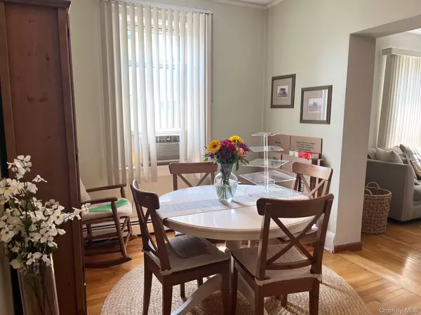 Tuckahoe, NY 10707,139 Wallace ST #1 Left
