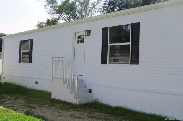 Hopewell Junction, NY 12533,723 Beekman RD #48